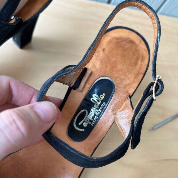 Vintage 60s/70s Pappagallo Black Suede Heeled Sandals Made in Spain 8.5N - Picture 3 of 11
